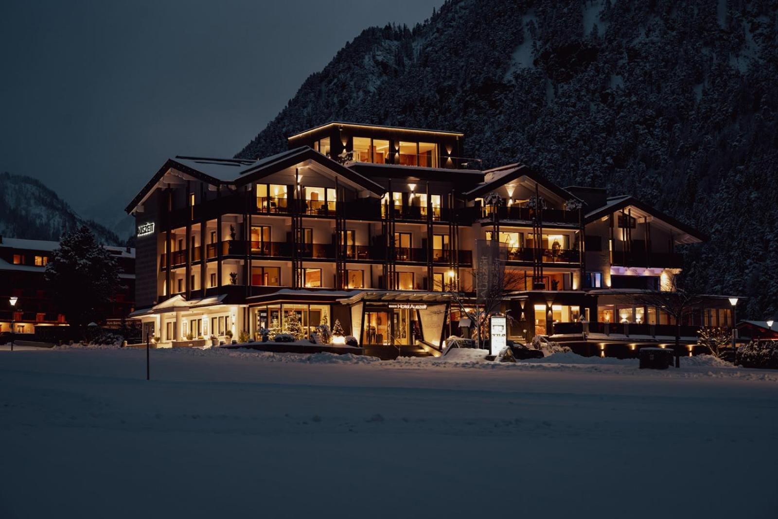 Hotel Auszeit Пертизау Екстериор снимка